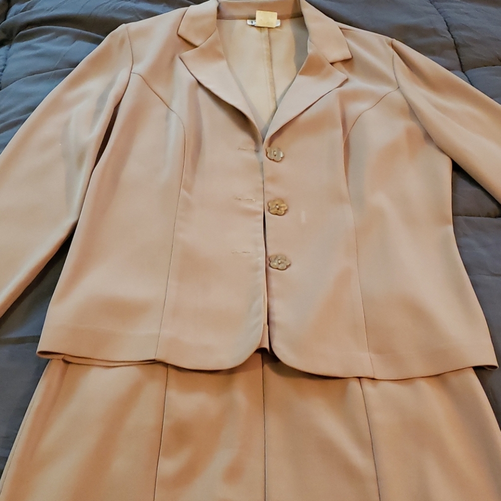 2 piece dress suit